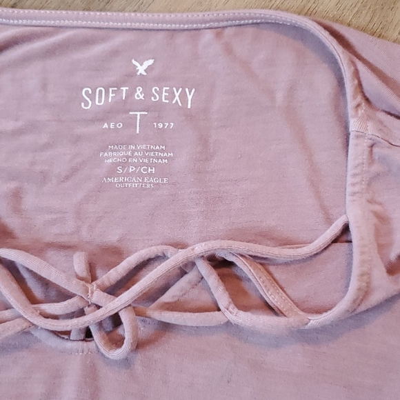NWOT American eagle top - Picture 3 of 4